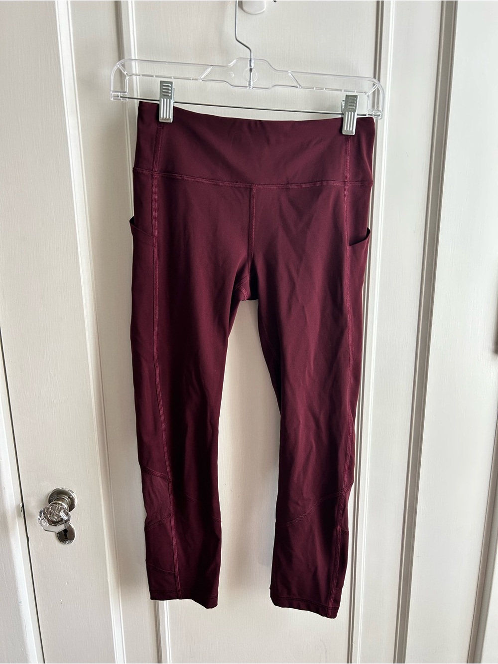 Lululemon Pace Rival Crop in Dark Adobe Size 4